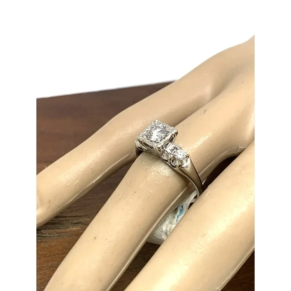 Engagement Ring Diamond 0.50ctw 14k White Gold Round Women's Jewelry Size 8